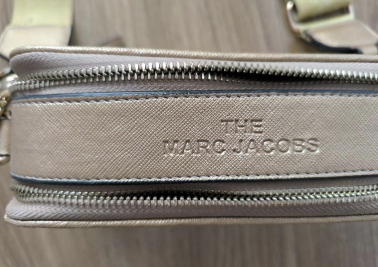 Сумка сумочка крос боди marc Jacobs в золотом цвете