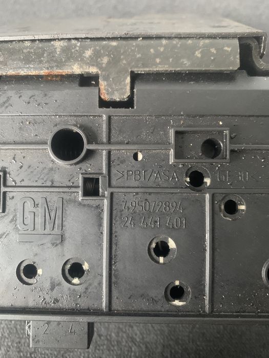 Opel Vectra C kombi Signum zamek klapy bagażnika