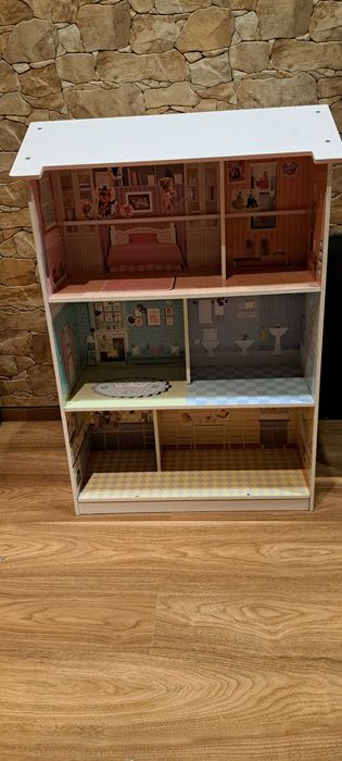 Domek dla lalek  oraz kuchnia