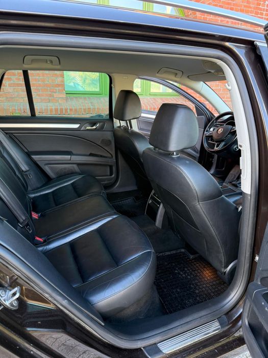 Skoda Superb 2.0D 4X4 170Koni