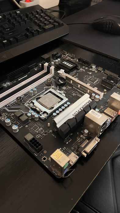 Motherboard + Processador + Cooler