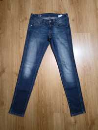 Spodnie Hilfiger denim rozmiar S/XS, rurki, biodrówki,