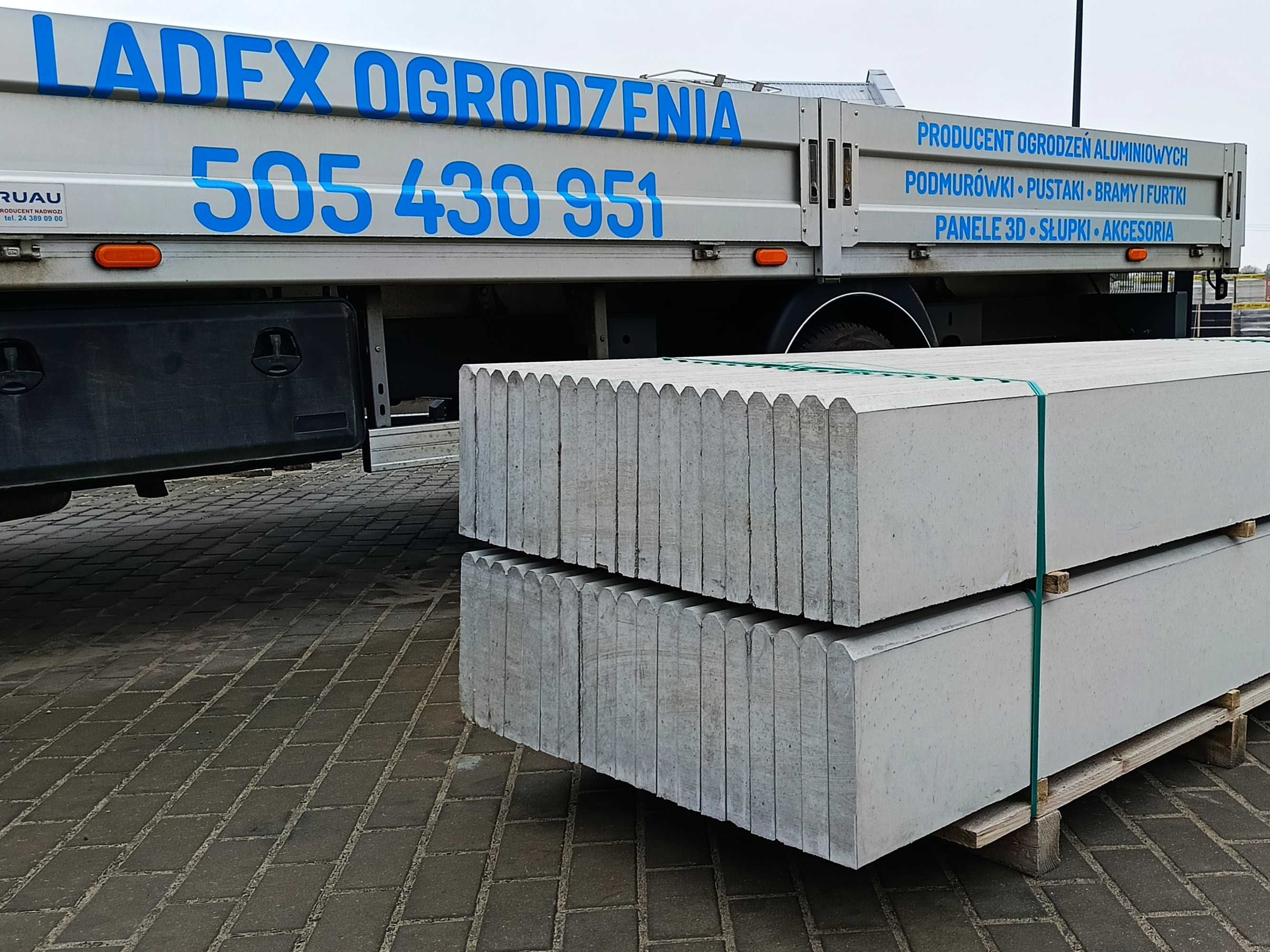 Podmurówka 250x25 beton architektoniczny