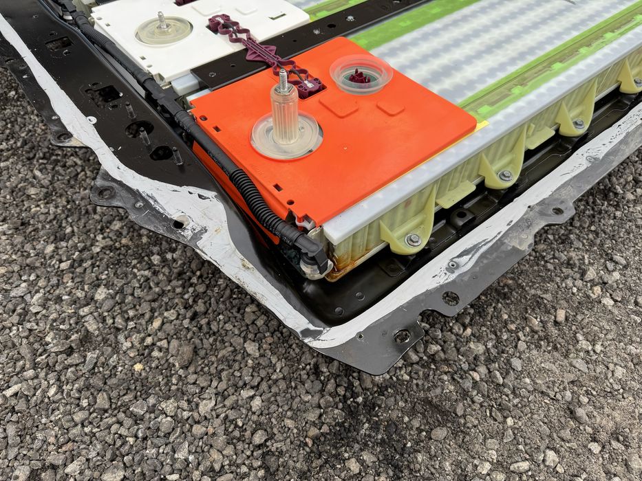 Батарея Tesla 3 75kwt