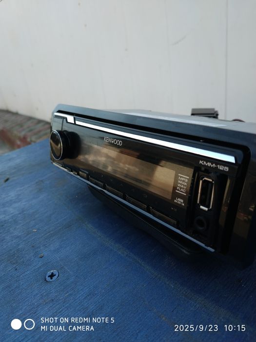 Магнітола Kenwood