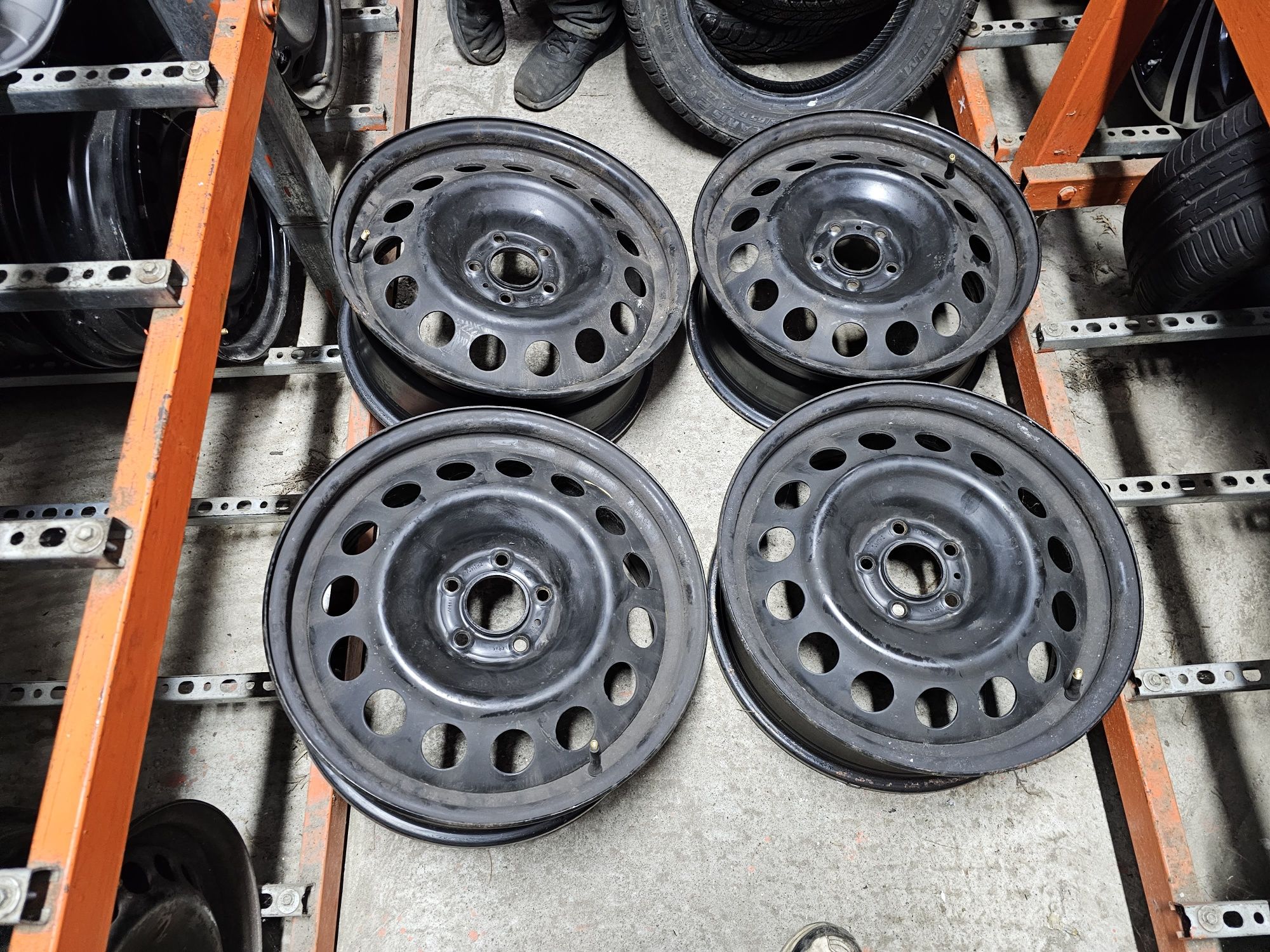 Felgi Stalowe Peugeot-Citroën-Opel R17 5x108 ET46-7J
