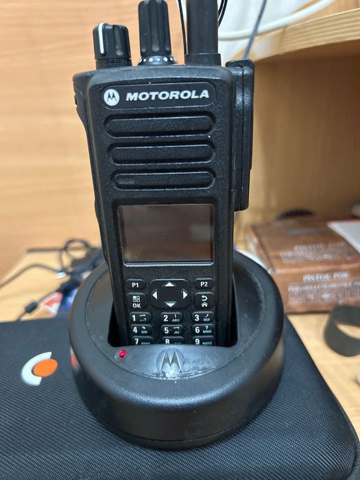 Motorola DP4800 UHF