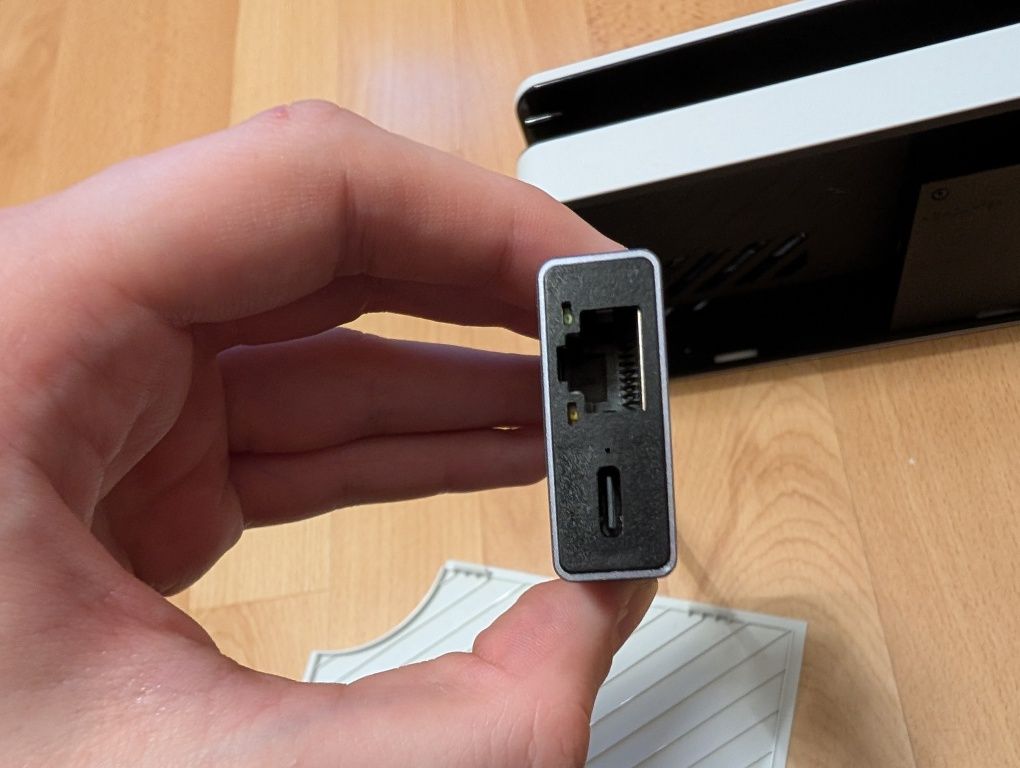 Nintendo switch OLED dock Plus adapter na wejście LAN z wejścia USB
