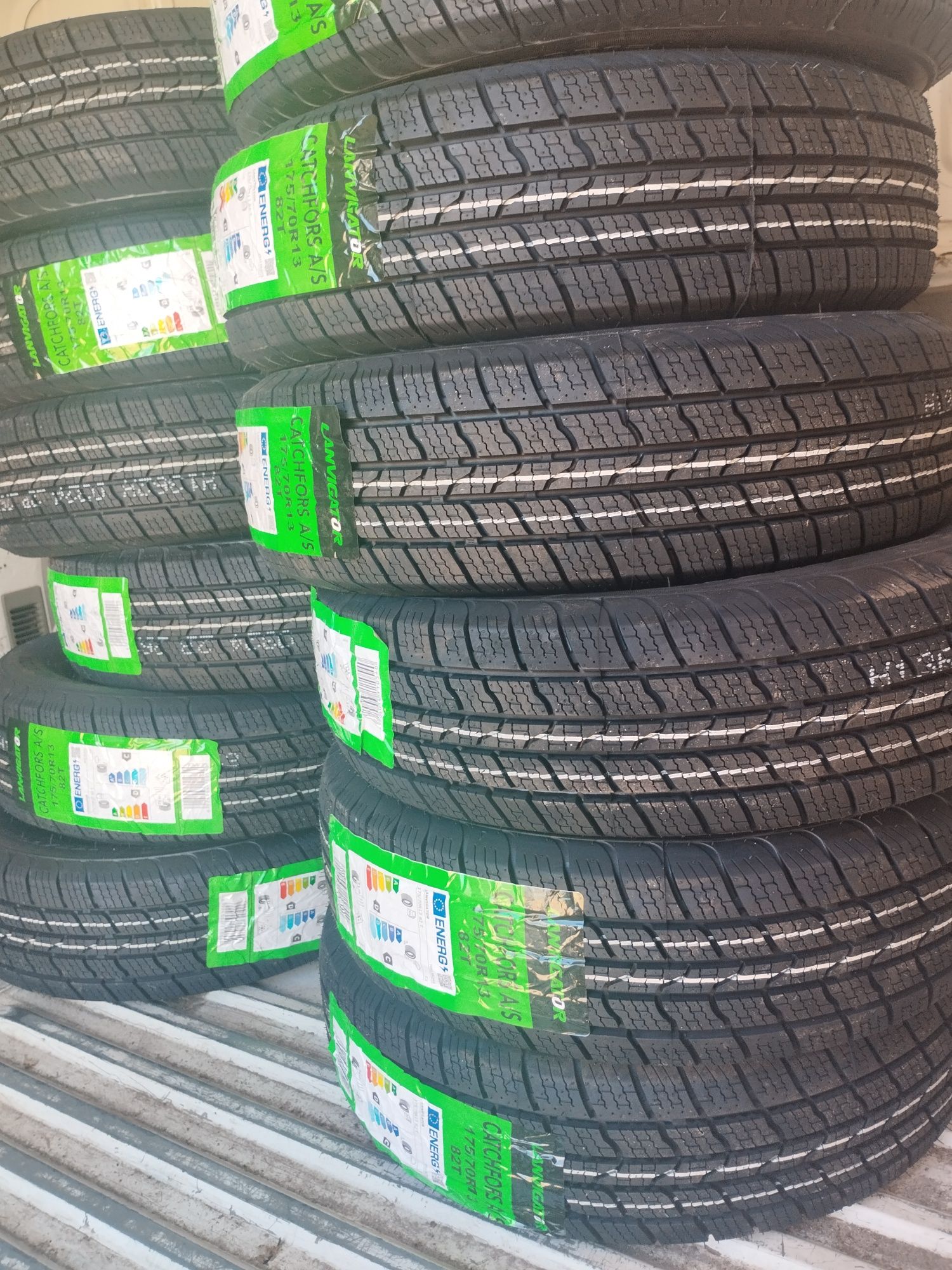 Шини Всесезонні 
175/70 R13 Lanvigator CatchFors A/S