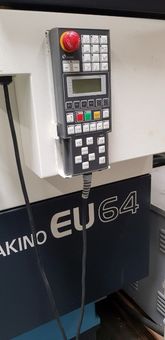 Electro erosão Makino EU64