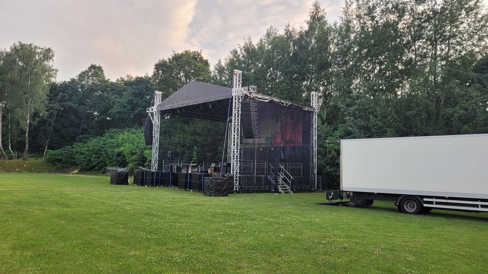 Kompleksowo Scena Estrada Nagłośnienie Oświetlenie Zadaszenie Telebim