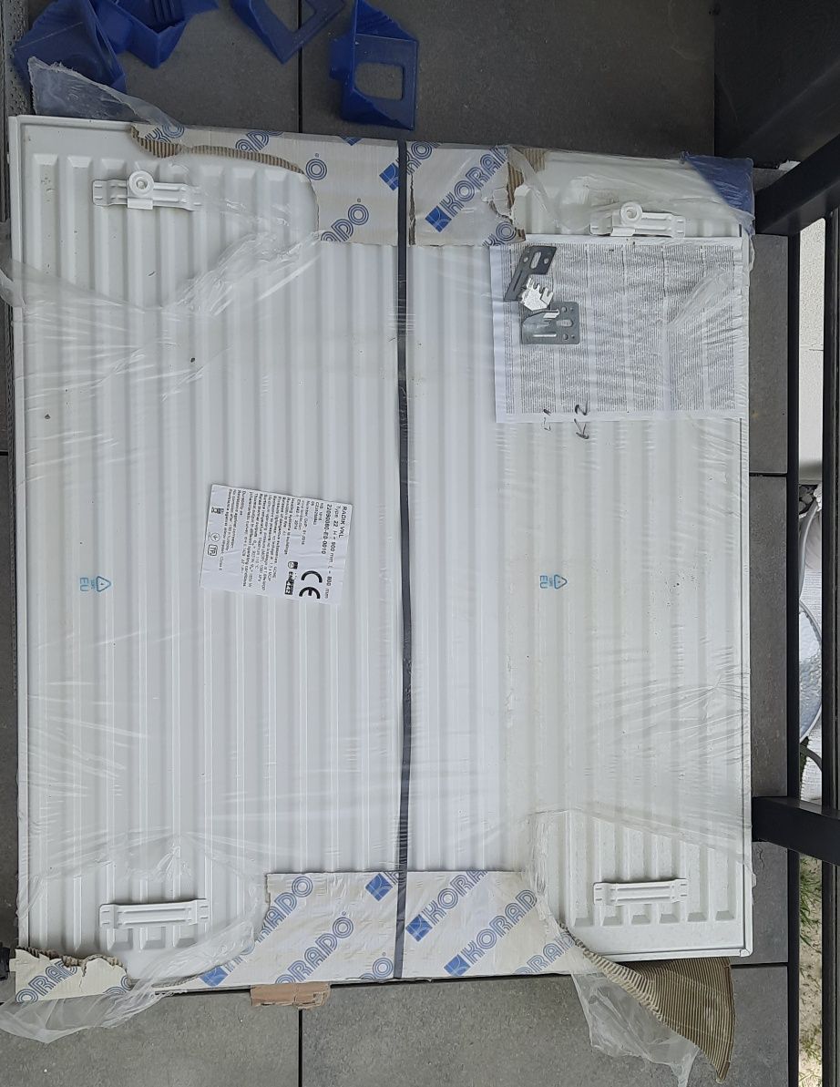 Grzejnik Radik VKL wymiary 900 x 800 mm