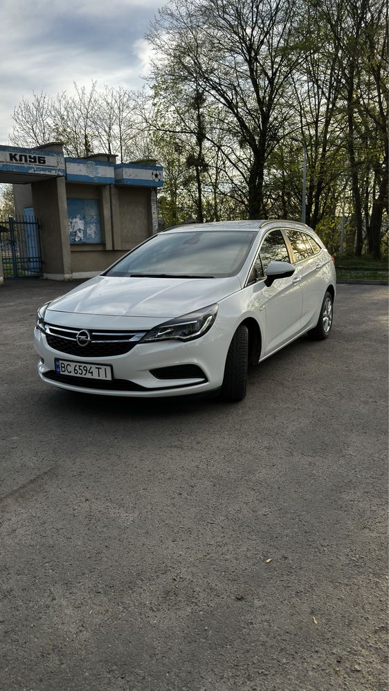 Opel Astra K 2018 1.6D