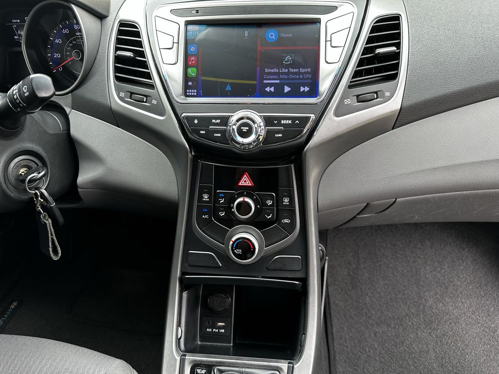 Hyundai elantra 2014