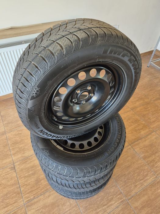 Komplet kół felgi stalowe + opony zimowe Imperial r.17