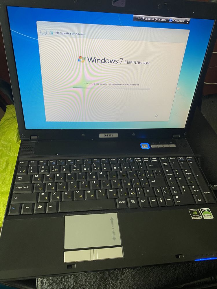 Ноутбук MSI MS-1632