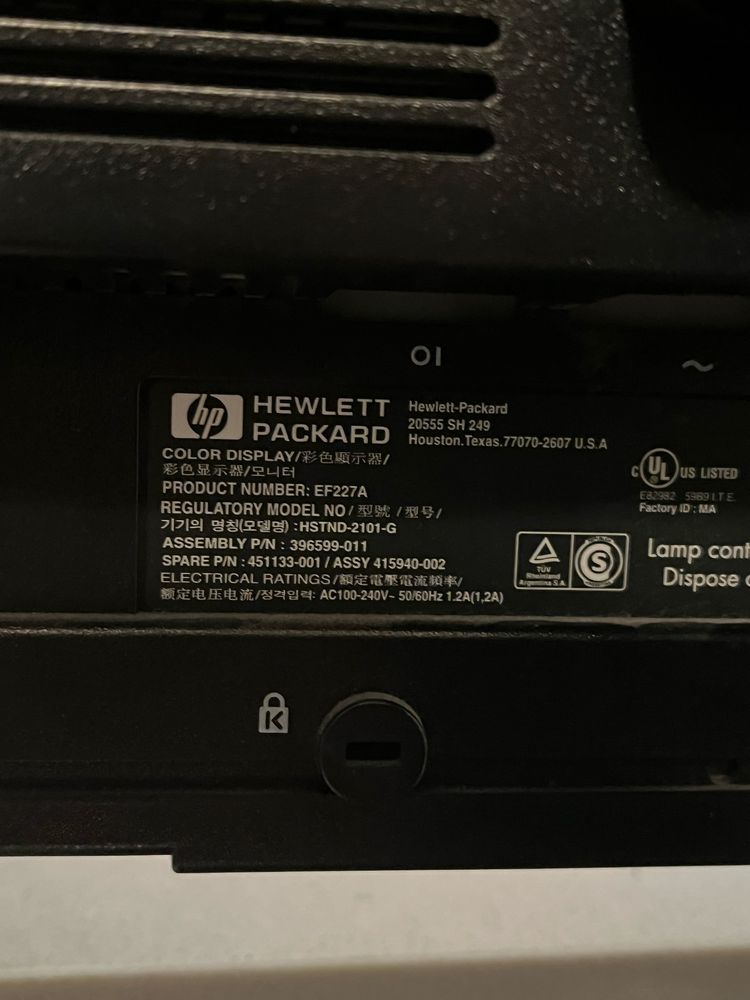 2 szt Monitor Hp lp2065 z funkcją pivot poziomy i pionowy monitor