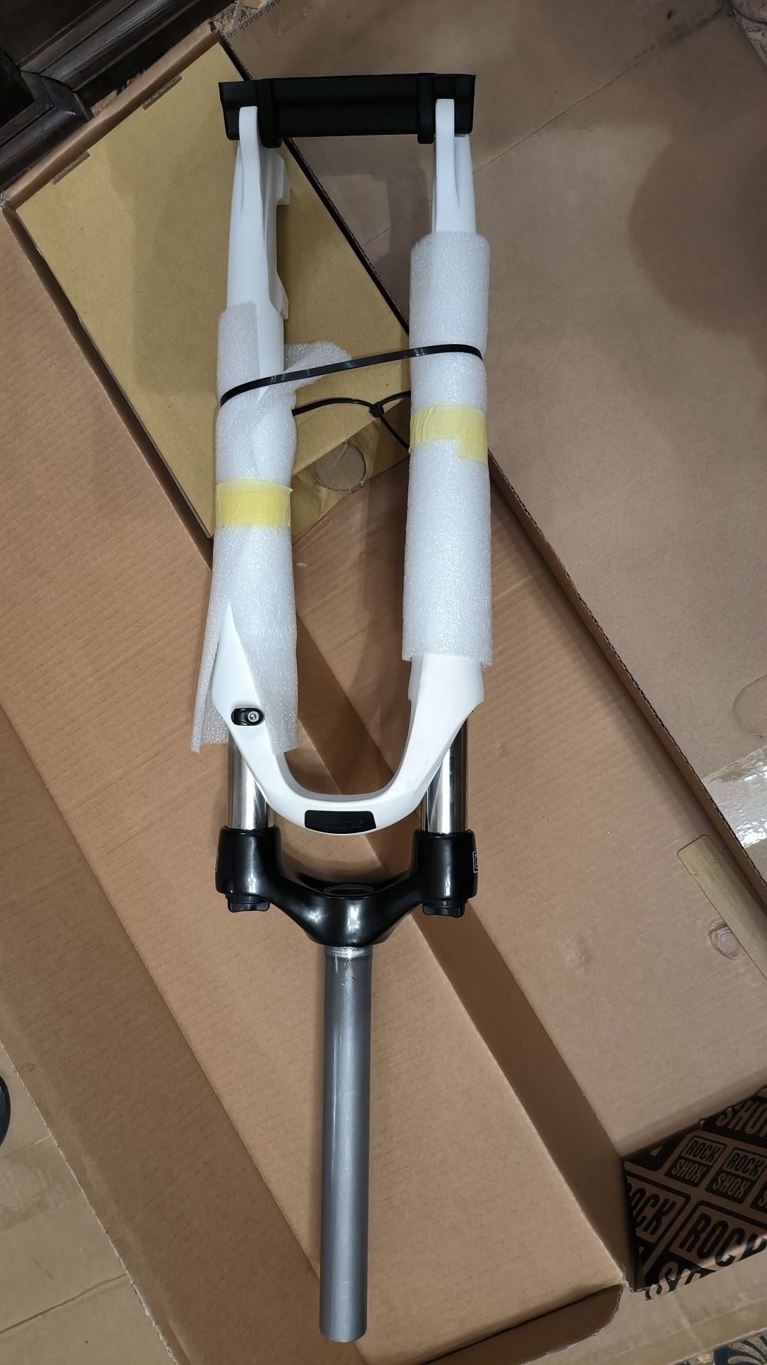 Widelec amortyzowany Romet Orkan SR Suntour NEX DS 63 mm