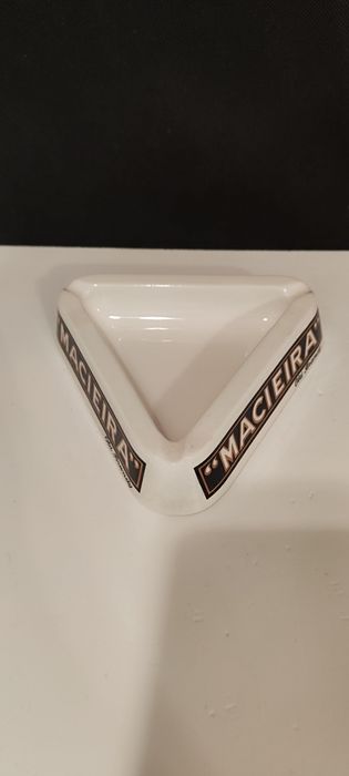 Cinzeiro Secla -Macieira