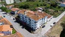 Apartamento T3 de boas áreas com varandas no centro de Mira, Coimbra