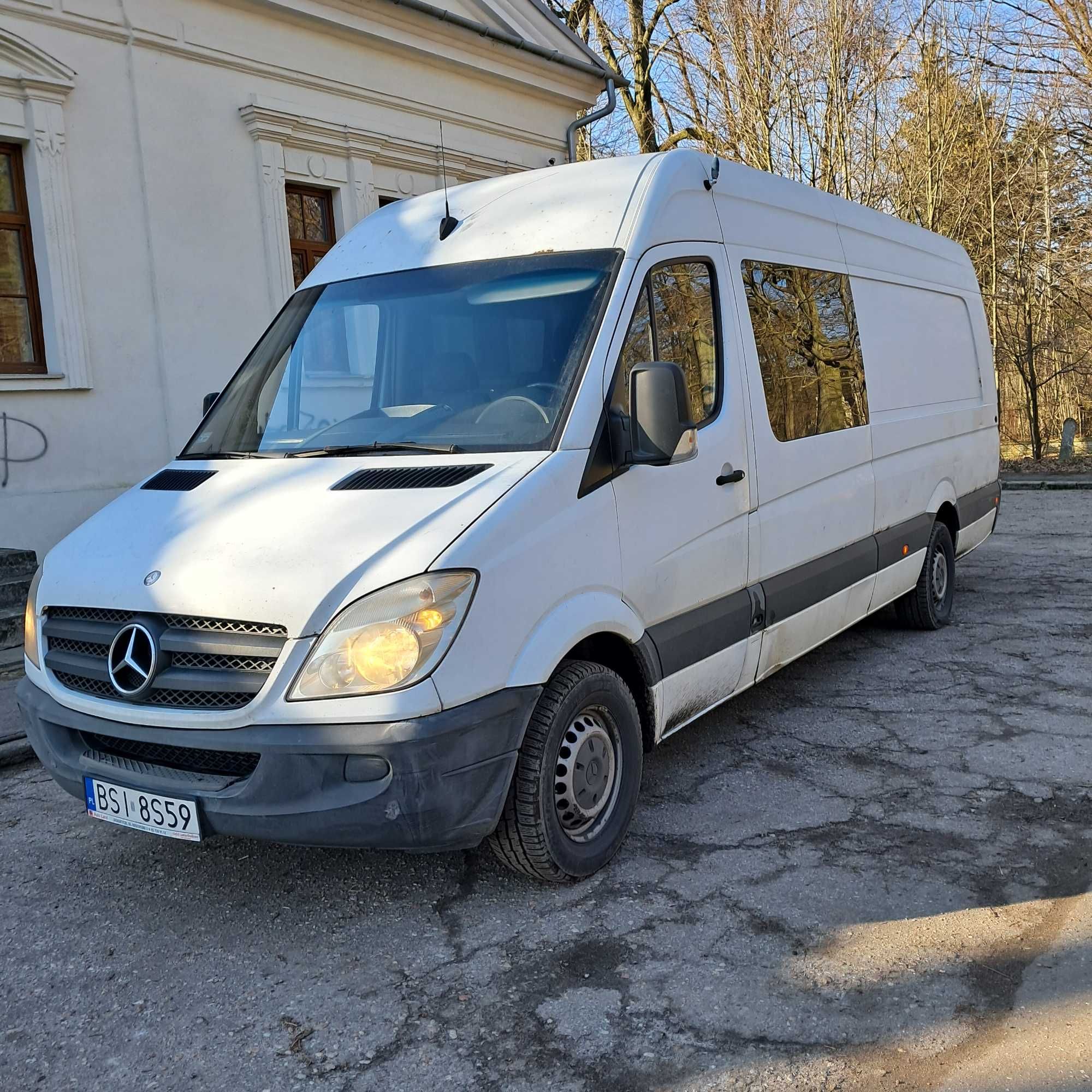 Mercedes Sprinter 906 xxl   2,2  9-osobowy 313