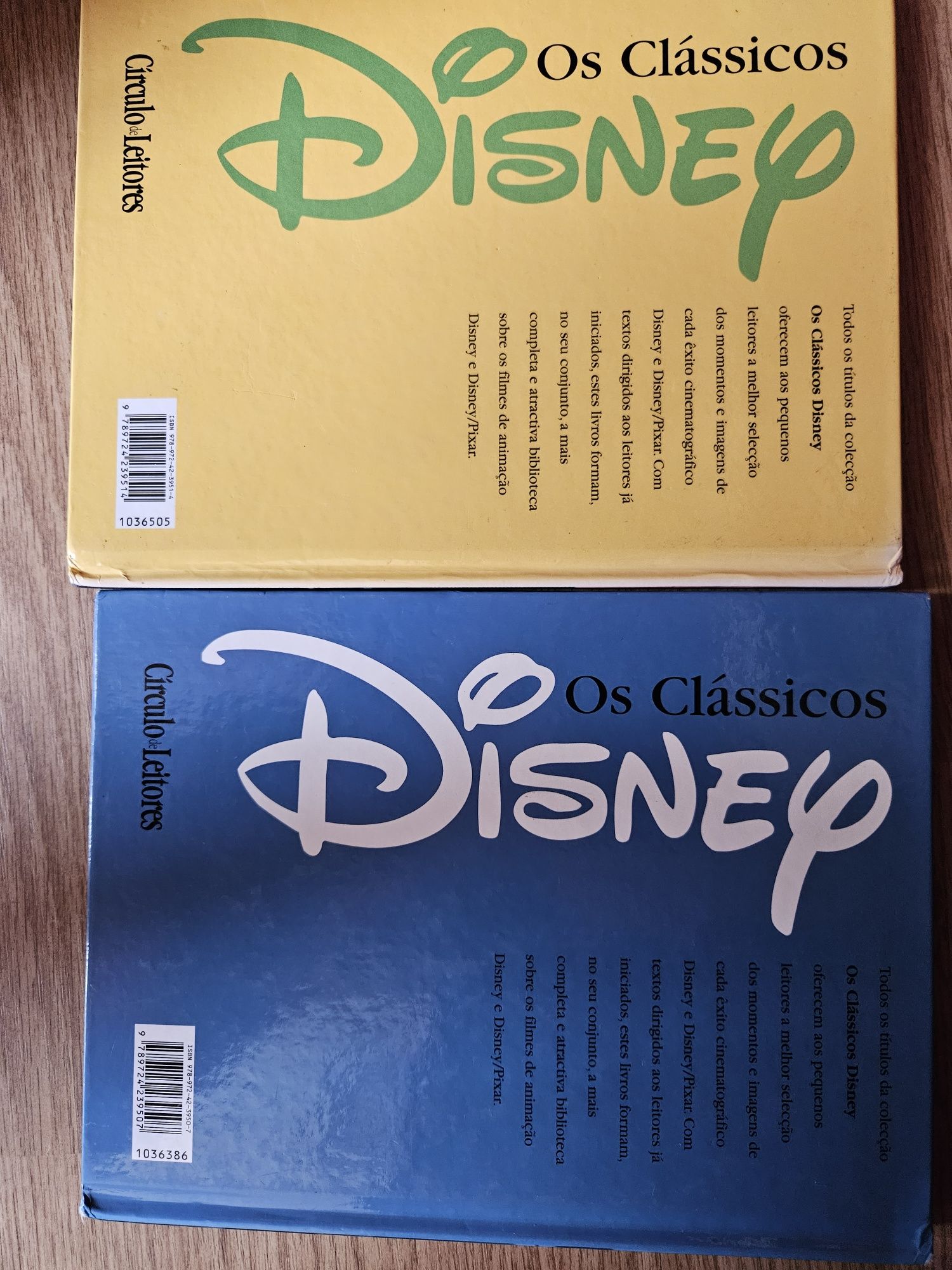 Dois livros Disney