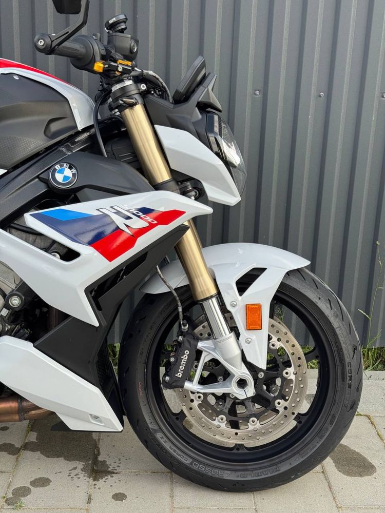 Bmw s 1000 R  2023 r