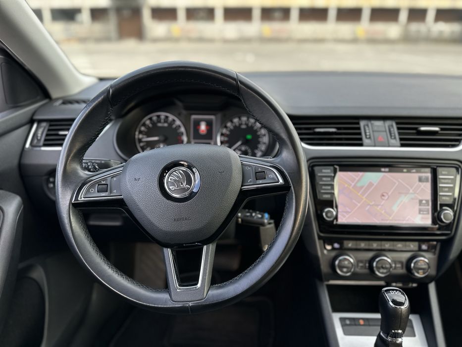 Skoda Octavia 1.6 Автомат