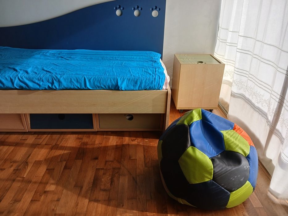 Mobilia de quarto de menino