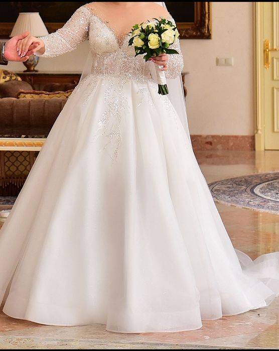 Весільна сукня в ідеальному стані після професійної хімчистки