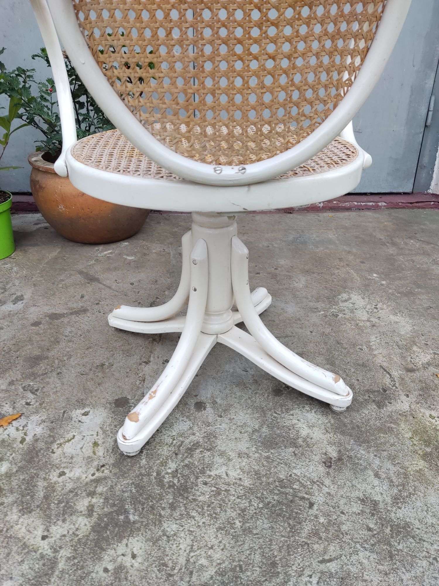 Krzesło obrotowe M.Thonet dla Zpm Radomsko model 5501 vintage prl