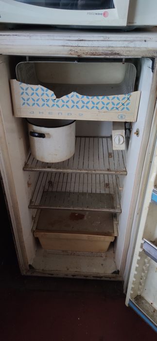 Холодильник Днепр 2 на запчастини