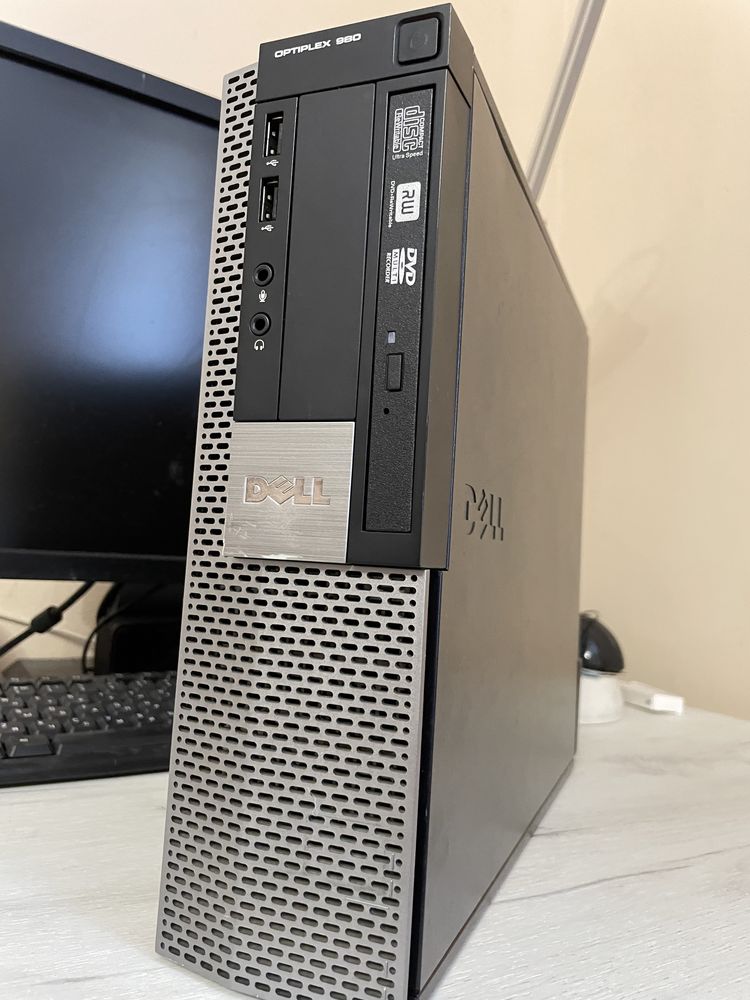 Офісний пк з моінтором та калавіатурою з мишкою Dell Optiplex 960 8gb