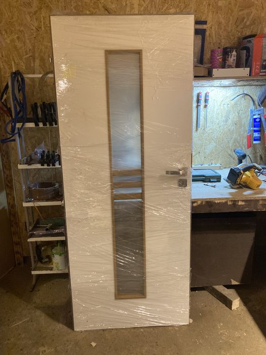 Drzwi plus oscieżnica regulowana 80 prawe