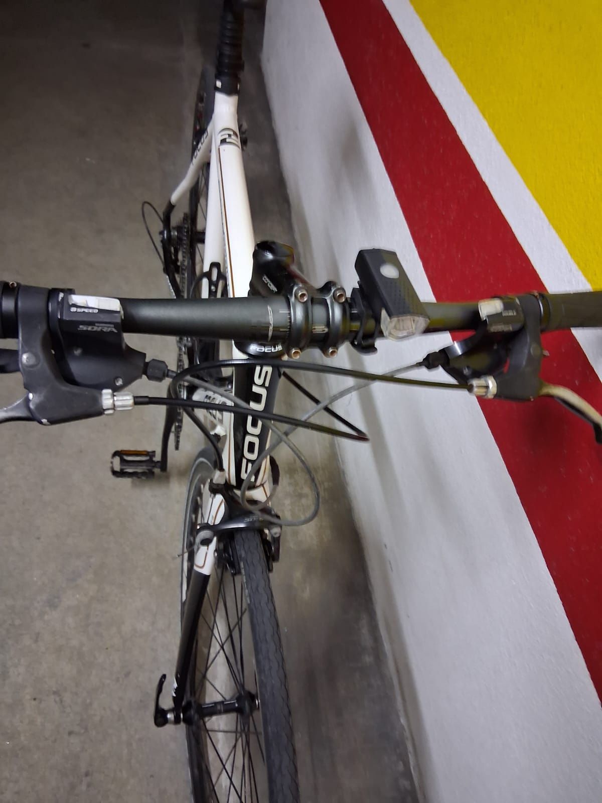 Bicicleta estrada Focus