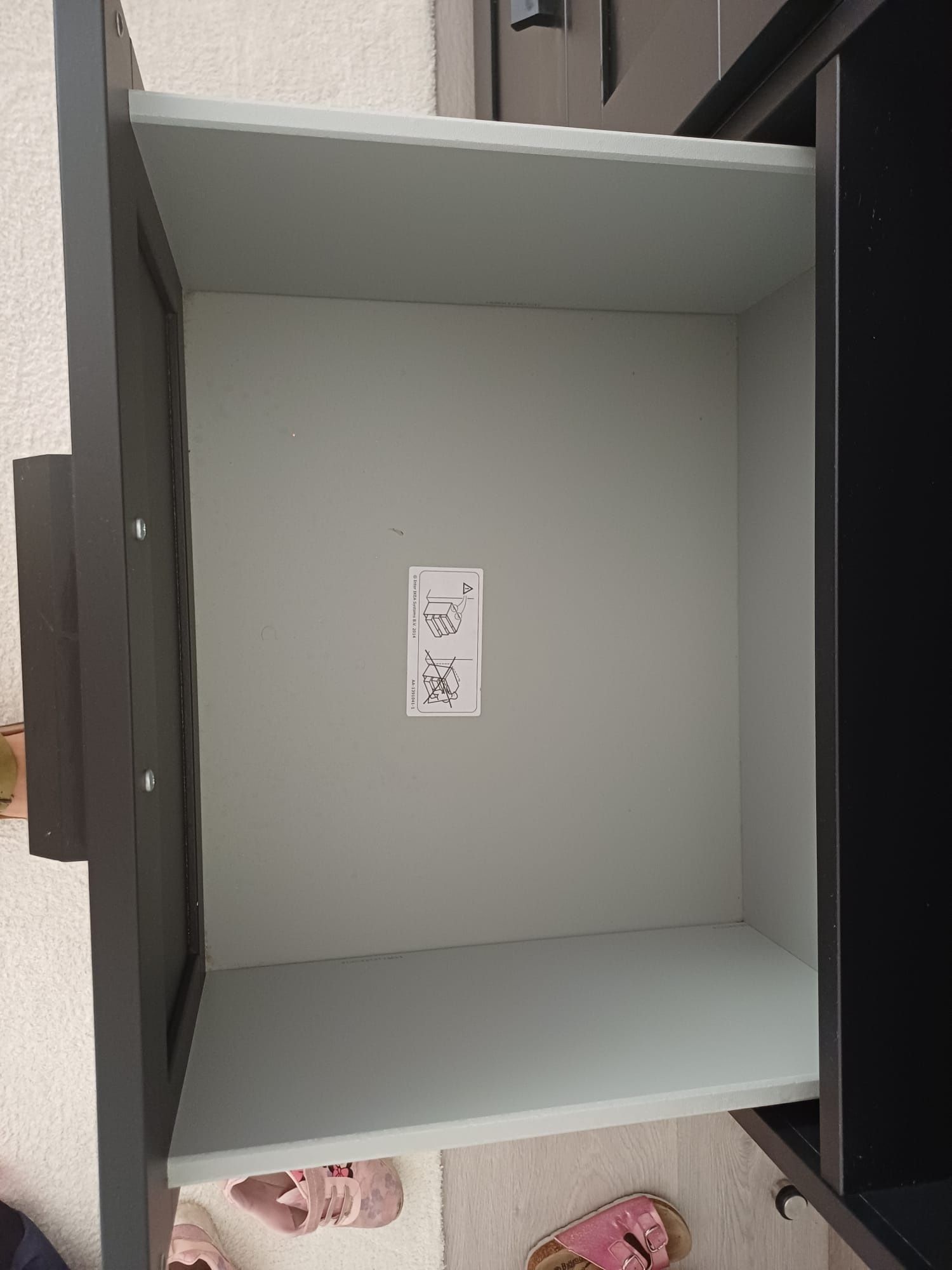 2 mesas cabeceira Ikea Brimnes