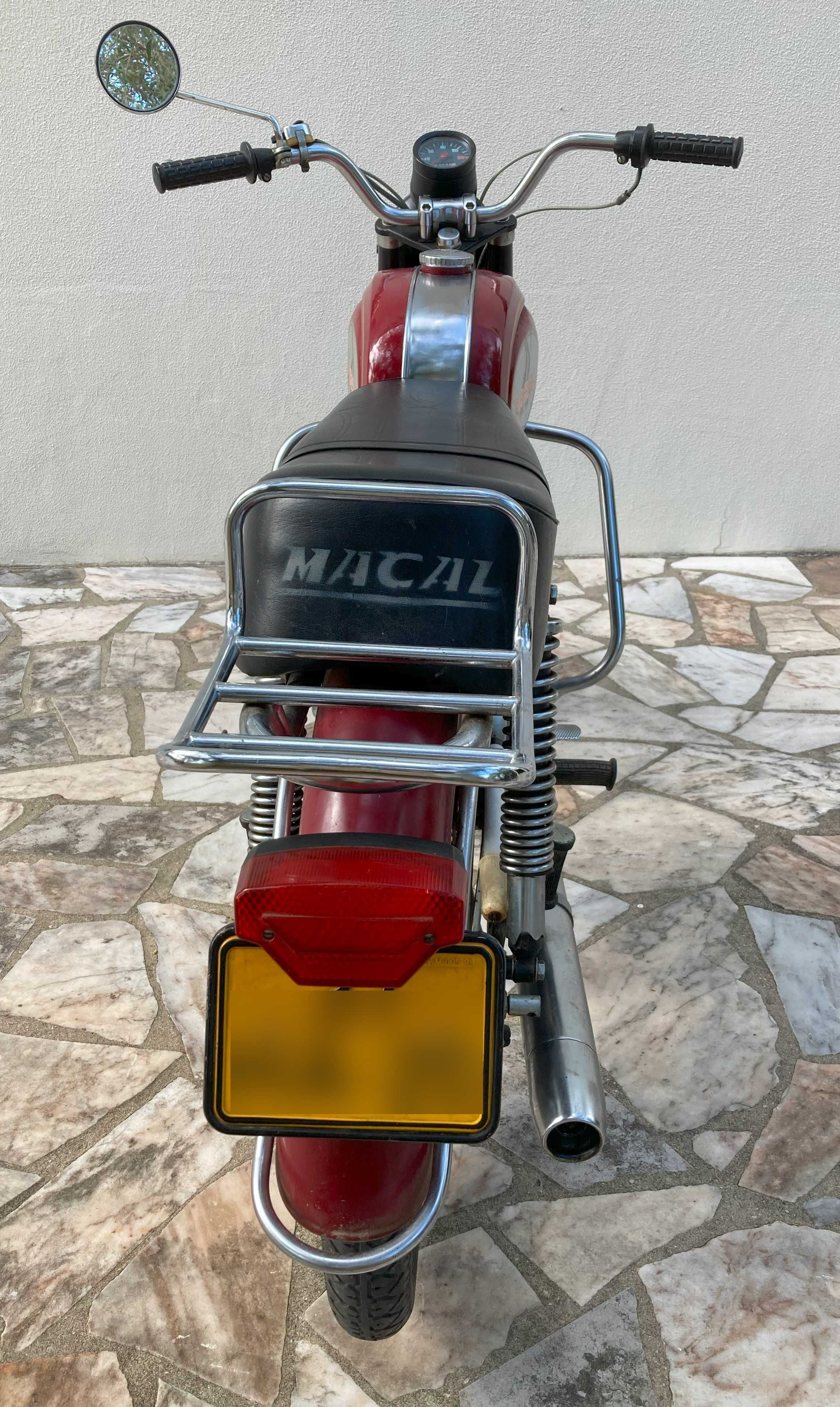 Macal M70 motorizada em primeira mão - Ano 1984 - Muito bom estado