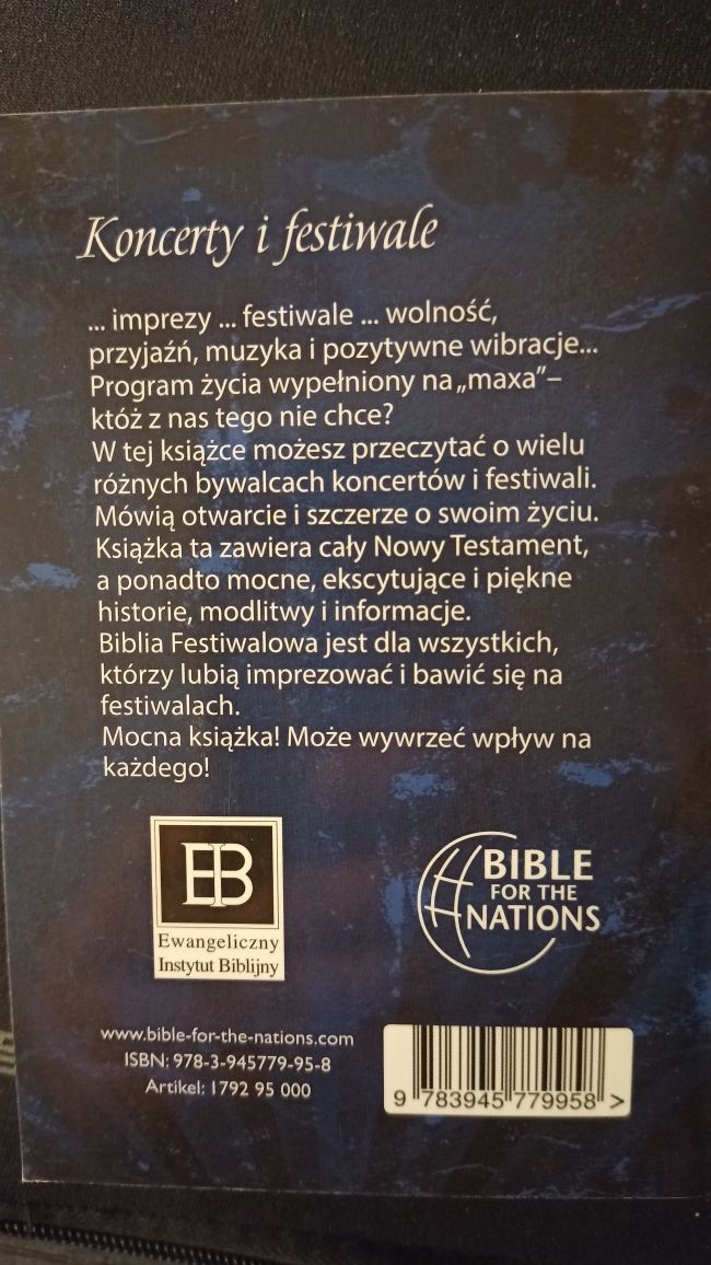 Biblia festiwalowa - Jesus loves You