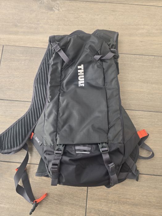 Plecak z bukłakiem Thule Rail Bike Hydration 8L Obsidian