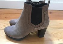 Botins taupe marca Flashoes (tam 37)