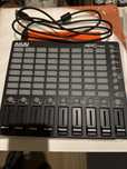 Akai APC mini controlador MIDI (como novo)