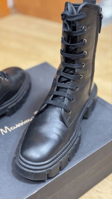 Шкіряні чоботи Massimo Dutti