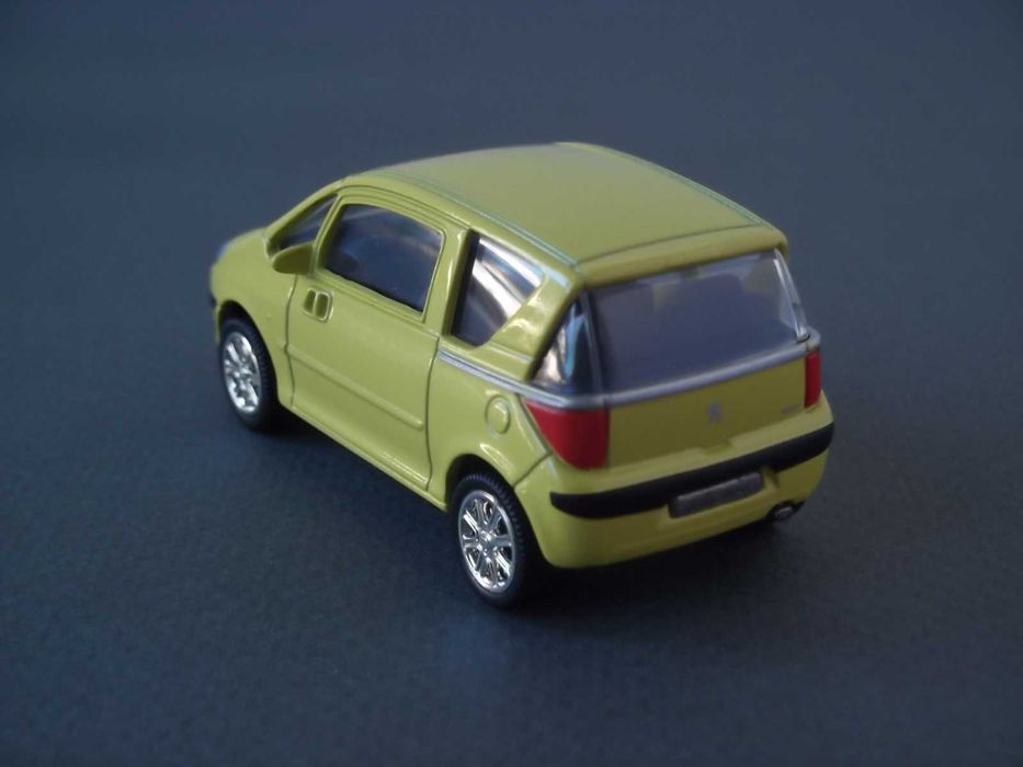 Automóveis Diecast 1/64 - Honda - Ford - Peugeot - VW