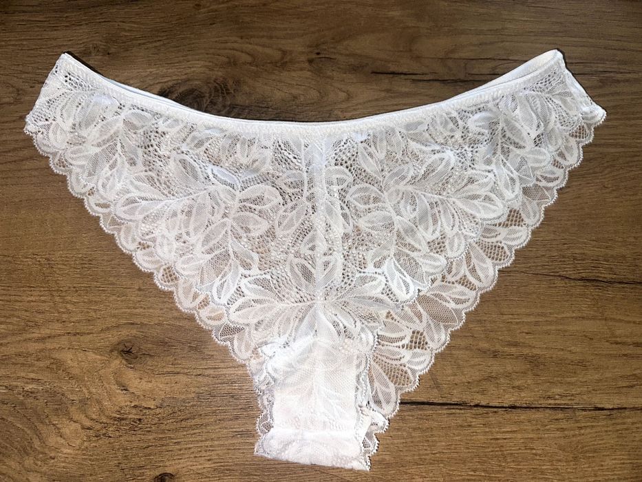 Primark koronkowe majtki S