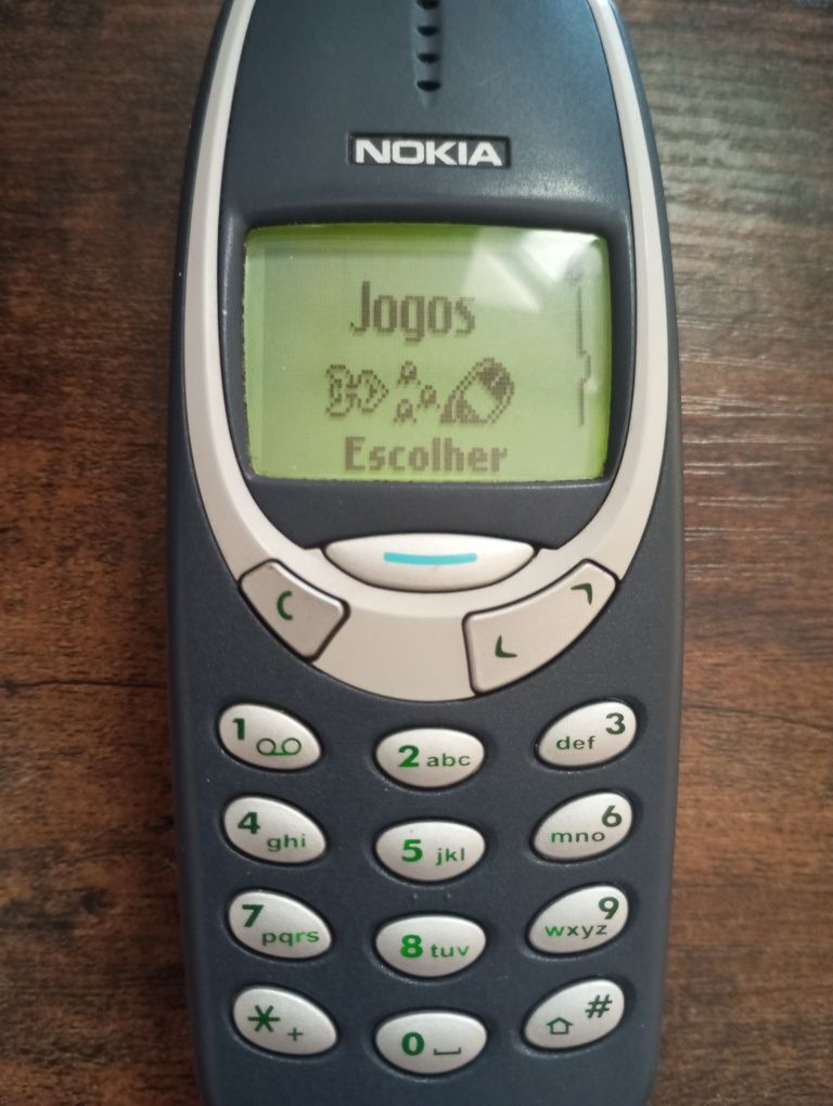 3 Nokias (3 3 1 0)