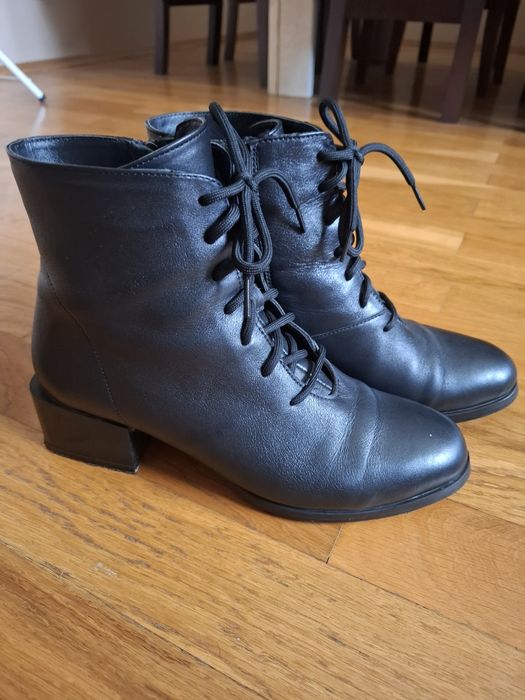 Черевички шкіряні осінніі 39 розміру