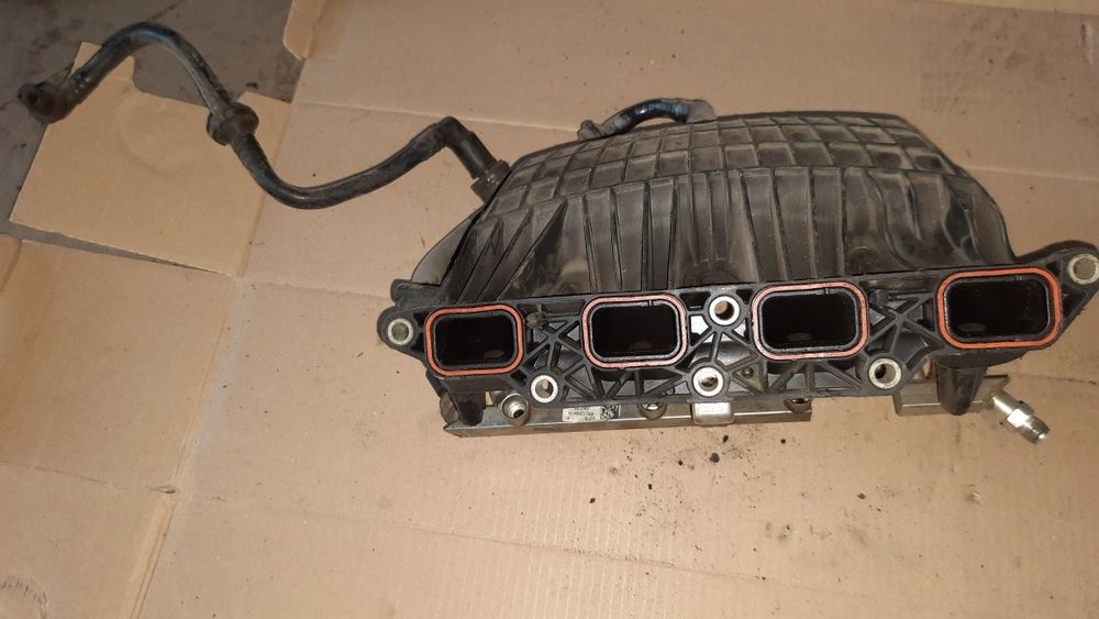 Колектор впускний оригінал Vw Passat B6 1.4TSI 03C129041A