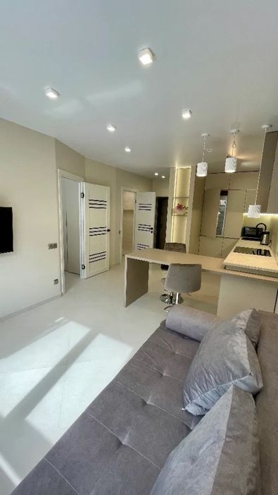 Сдам 2 ком квартиру ЖК Счастливый 2 (Щасливый) Дафи Тополь