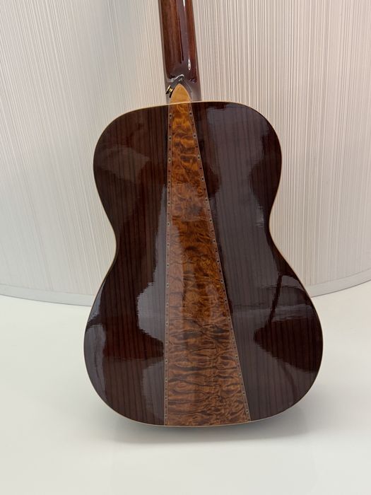 Guitarra acústica Takamine