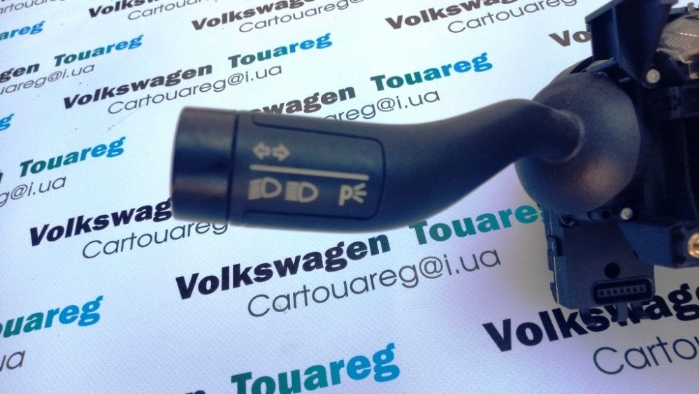 Подрулевой переключатель Volkswagen Touareg 2003 > 2009 7L6953507AK
